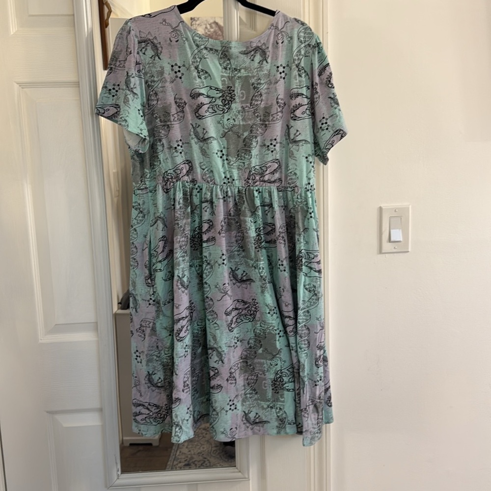Jurassic Park DNA Dress Casual Comfy Plus Size Jurassic World Hot Topic Torrid - Picture 4 of 7